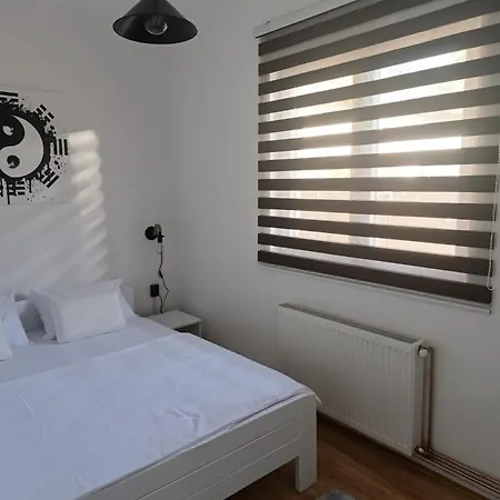 Garfield Family 1 Daire