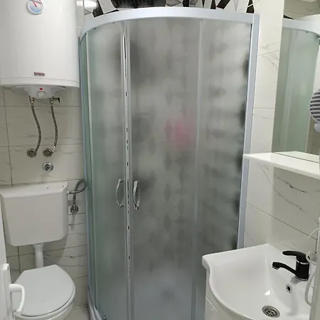 Garfield Family 1 Daire Soko Banja